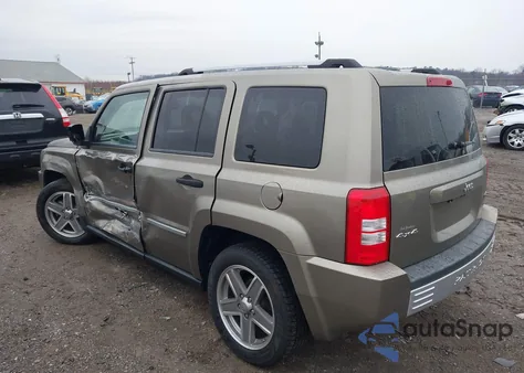 2008 Jeep Patriot Limited из США, поврежденный, VIN 1J8FF48W78D620673